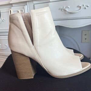 Pink Lily Off-White Peep-Toe Heeled Boots